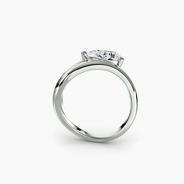 ORIELLE Wave Ring