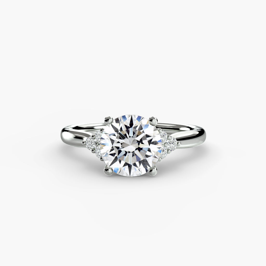 ROVELLA Cluster Shoulder Ring