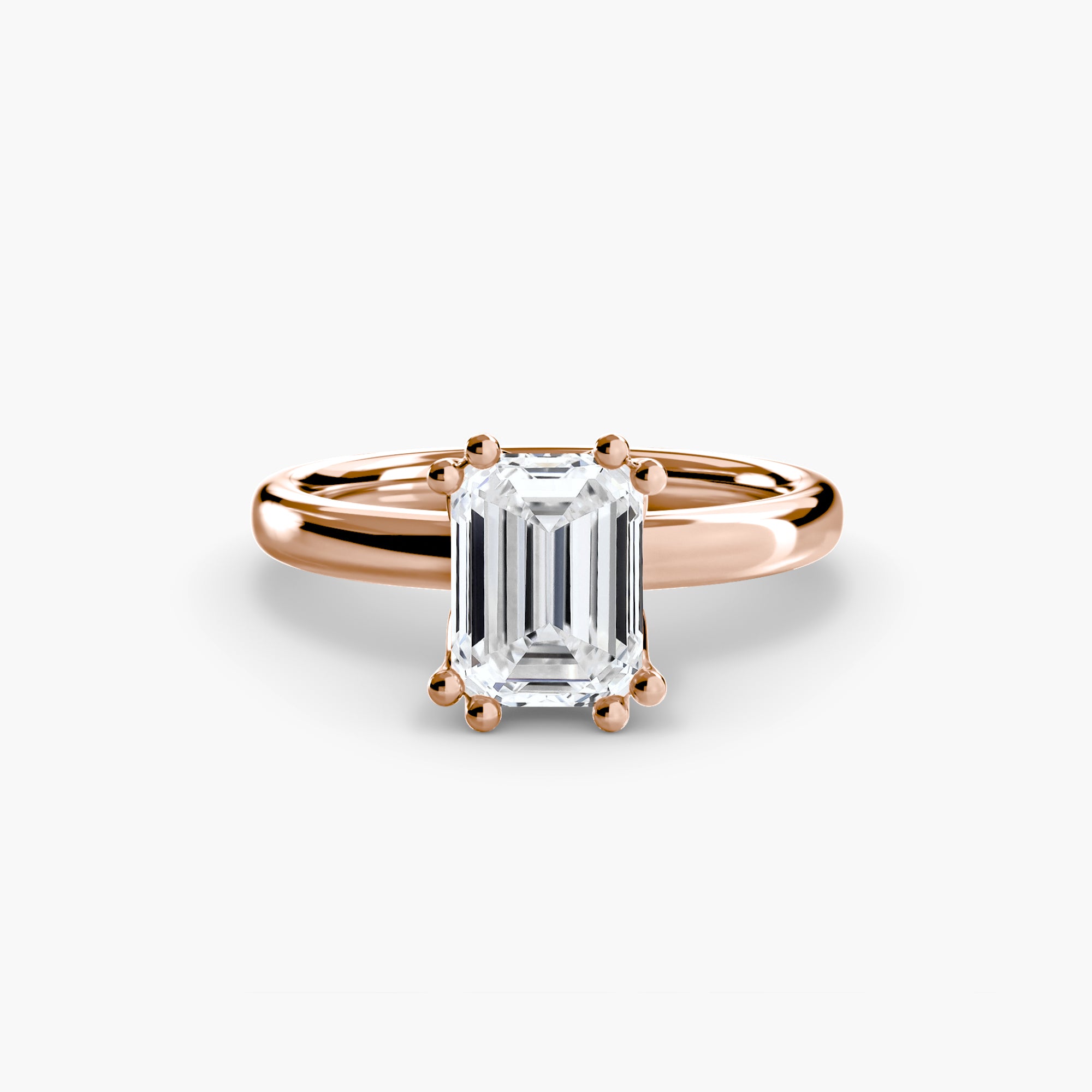 LUCERA Solitaire Ring