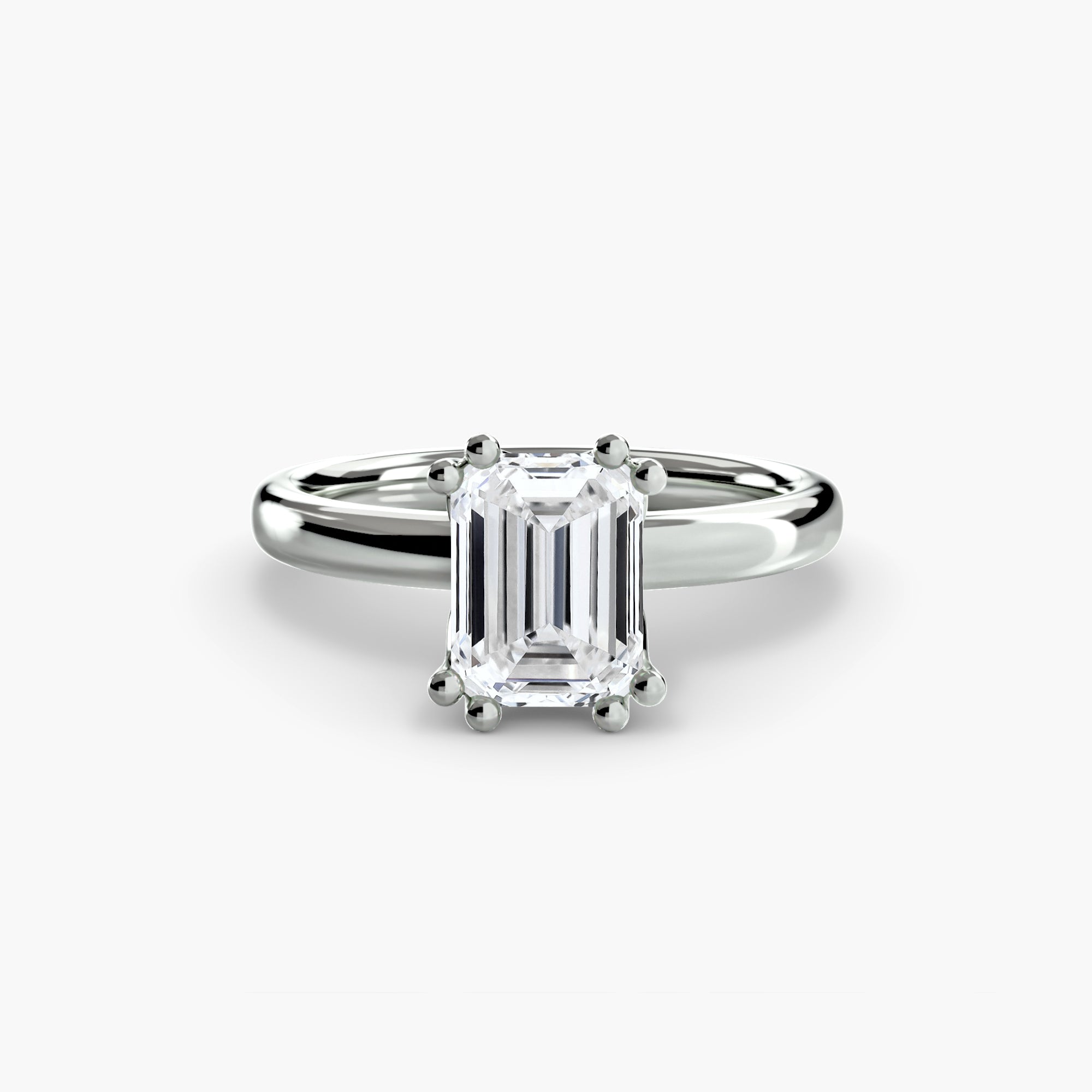 LUCERA Solitaire Ring
