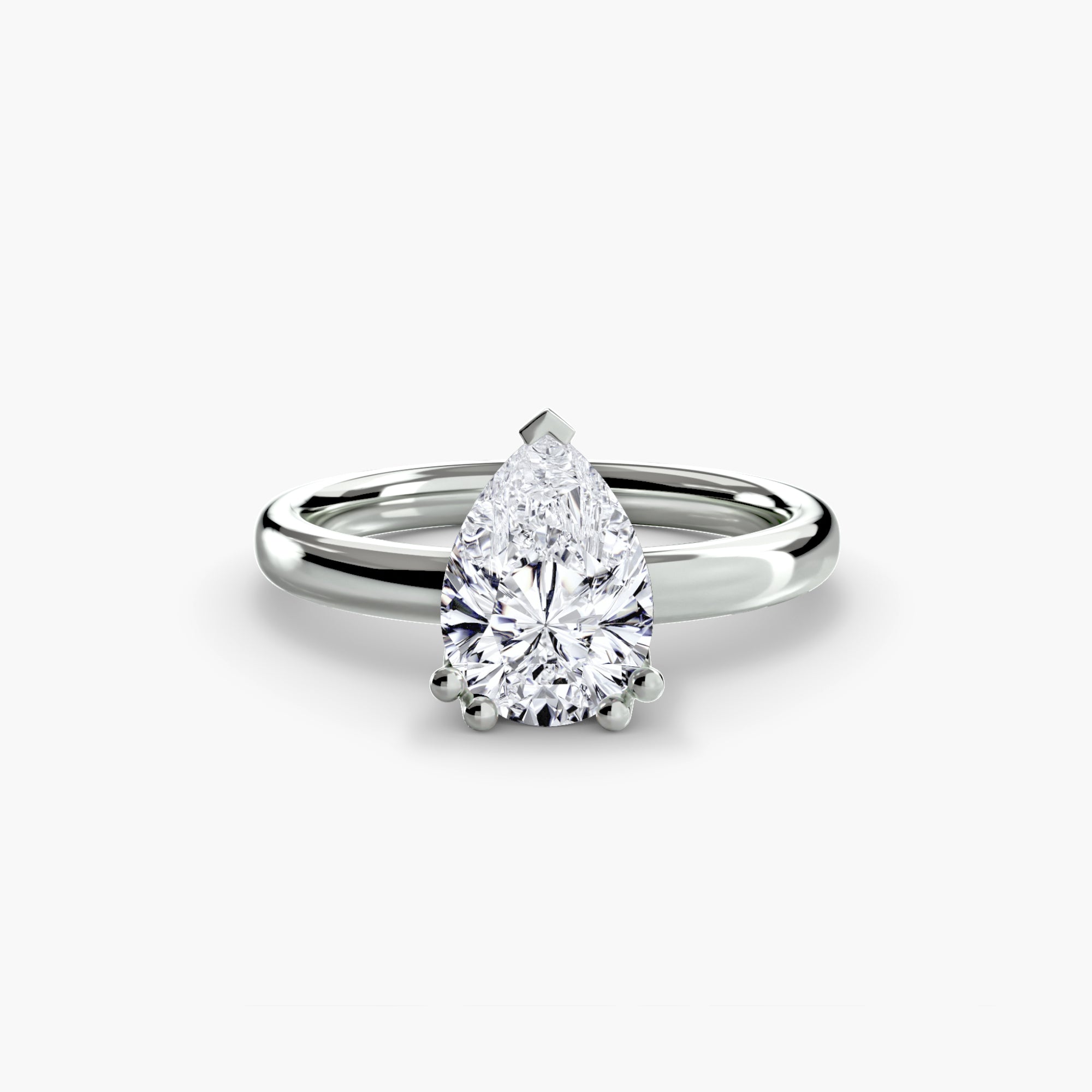 LUCERA Solitaire Ring