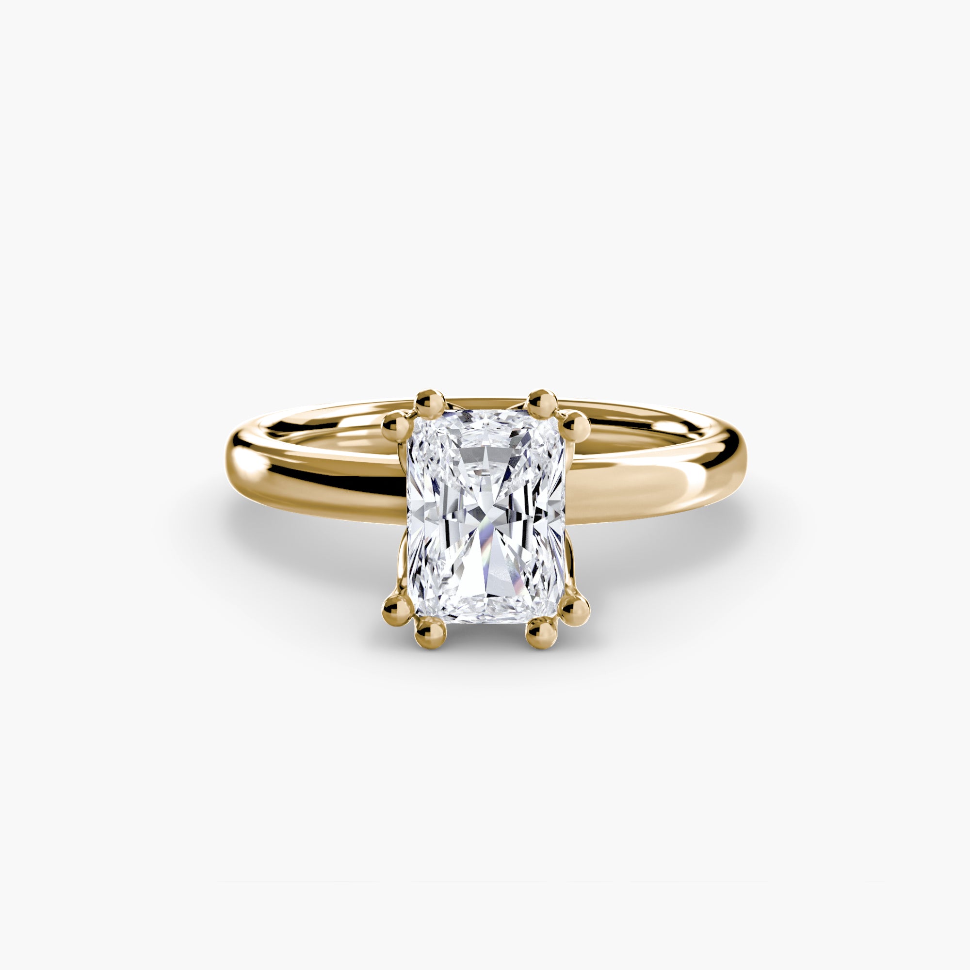 LUCERA Solitaire Ring